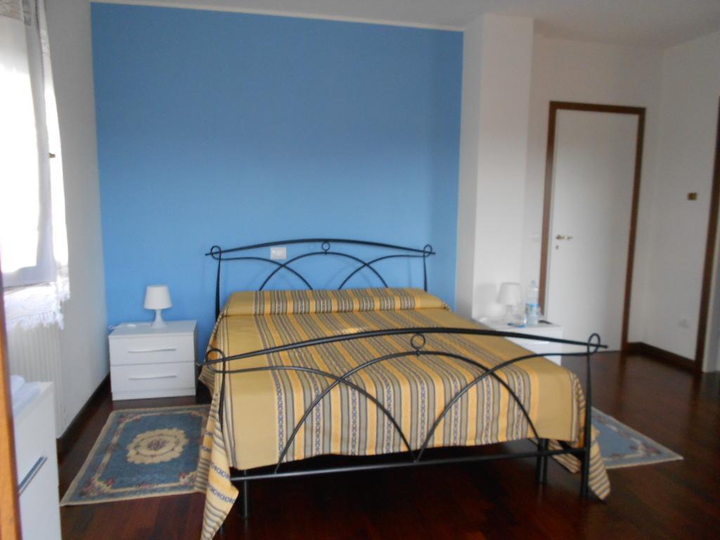 B&B San Bartolo Pesaro Værelse billede